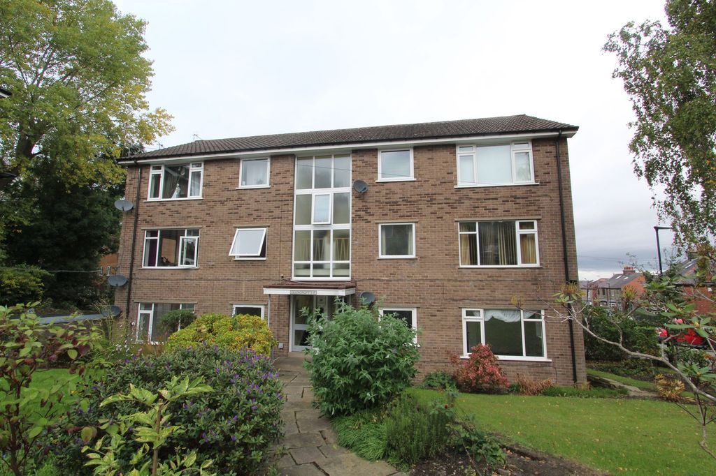 Property photo 1 of 23