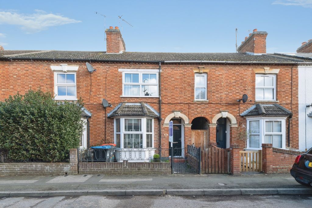 Property photo 1 of 20