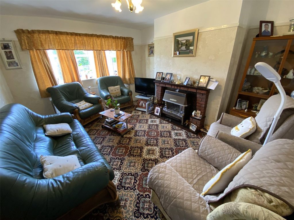 Property photo 3 of 21 Picture No. 20