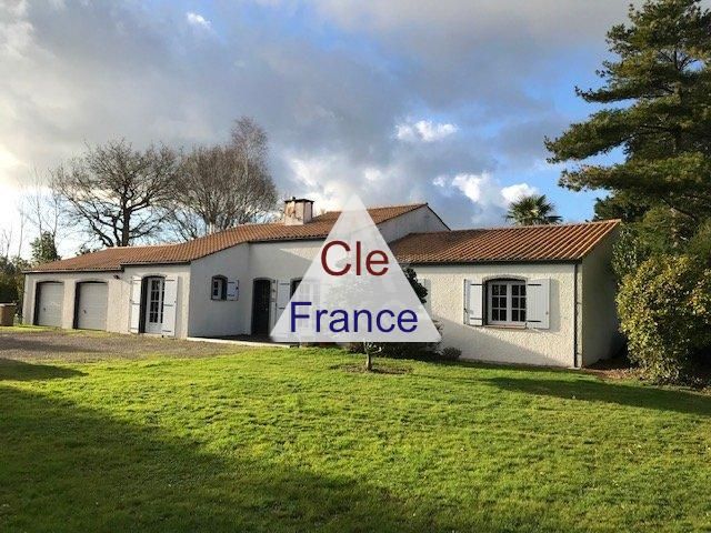 Property photo 1 of 5