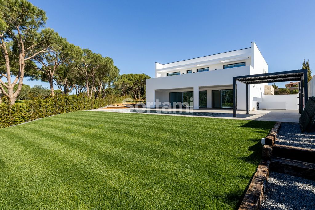 Property photo 1 of 41