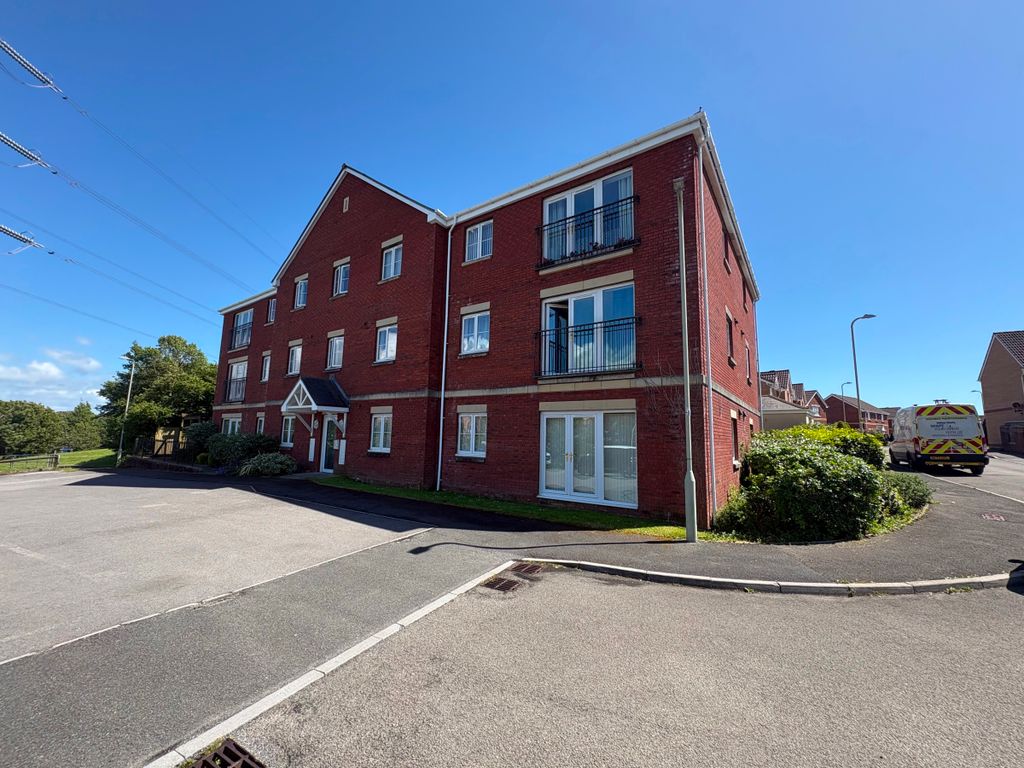 1 bed flat for saleWild Field, Bridgend CF31