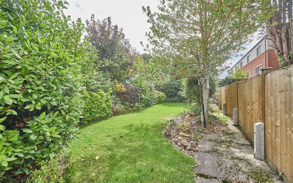 Property photo 2 of 15 Outside