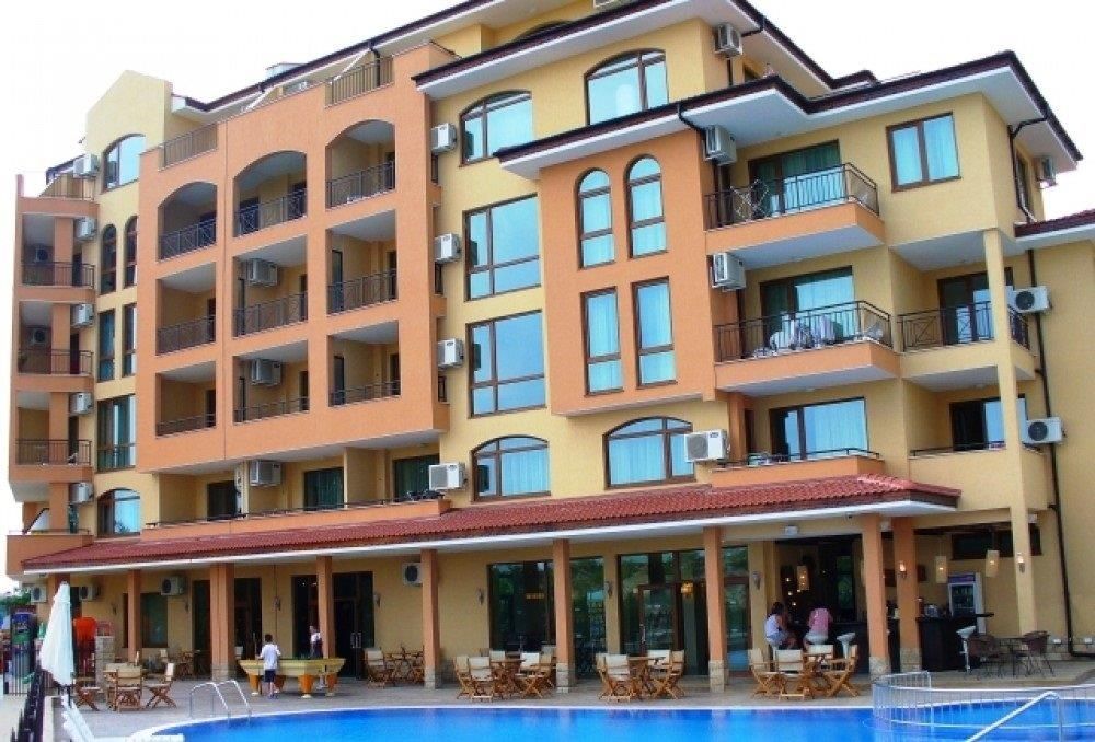 Property photo 3 of 37