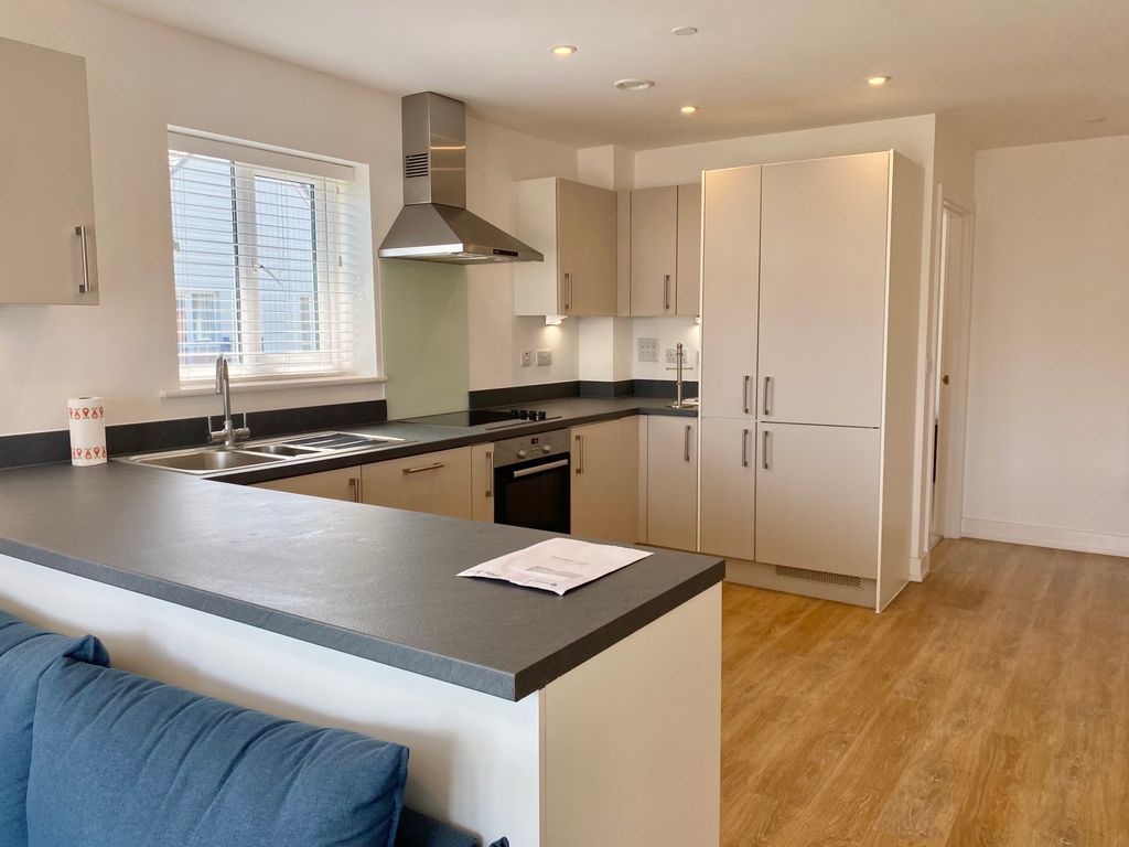 Property photo 3 of 13 Image