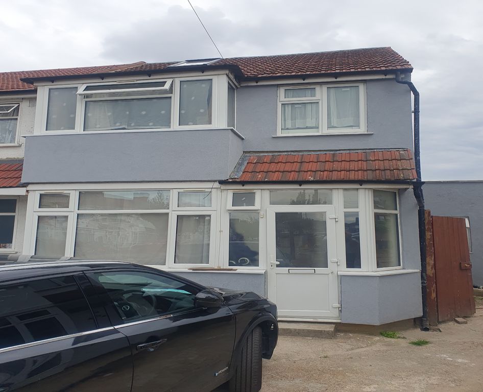 Property photo 1 of 9 2