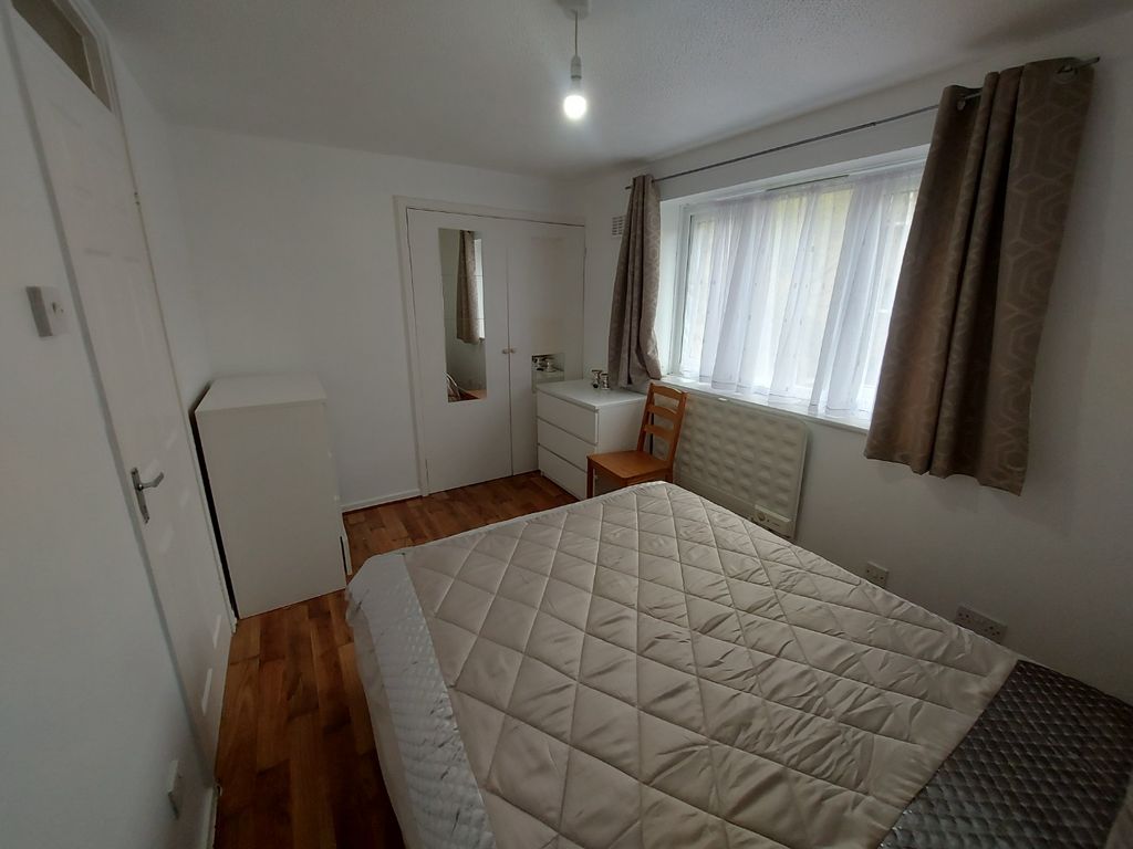 Property photo 2 of 7 1653053