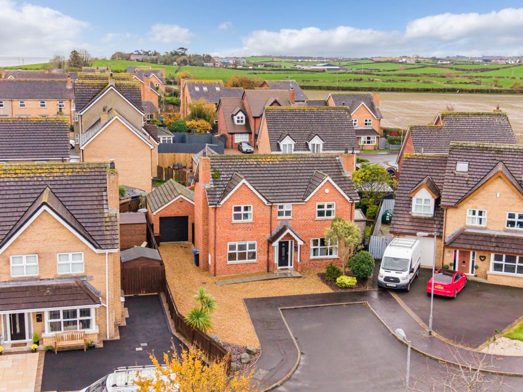 Property photo 2 of 37