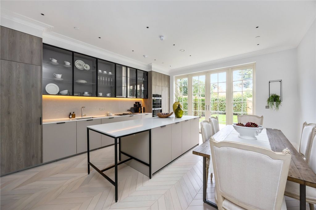 Property photo 1 of 20 Showhome