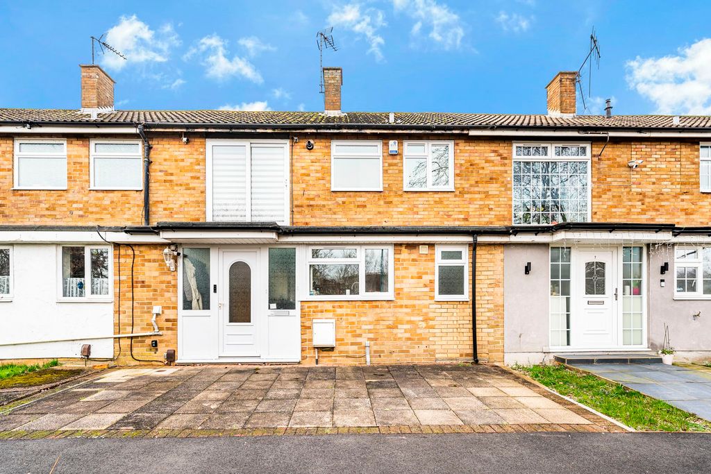 Property photo 1 of 28