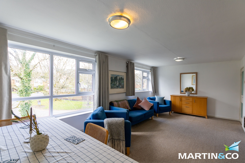 Property photo 3 of 12 Picture1