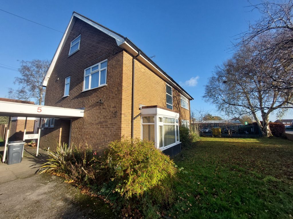 Property photo 1 of 4