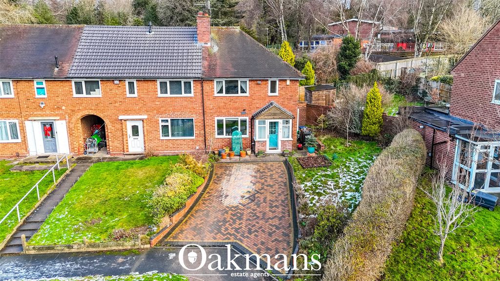 Property photo 1 of 32 Picture No. 05