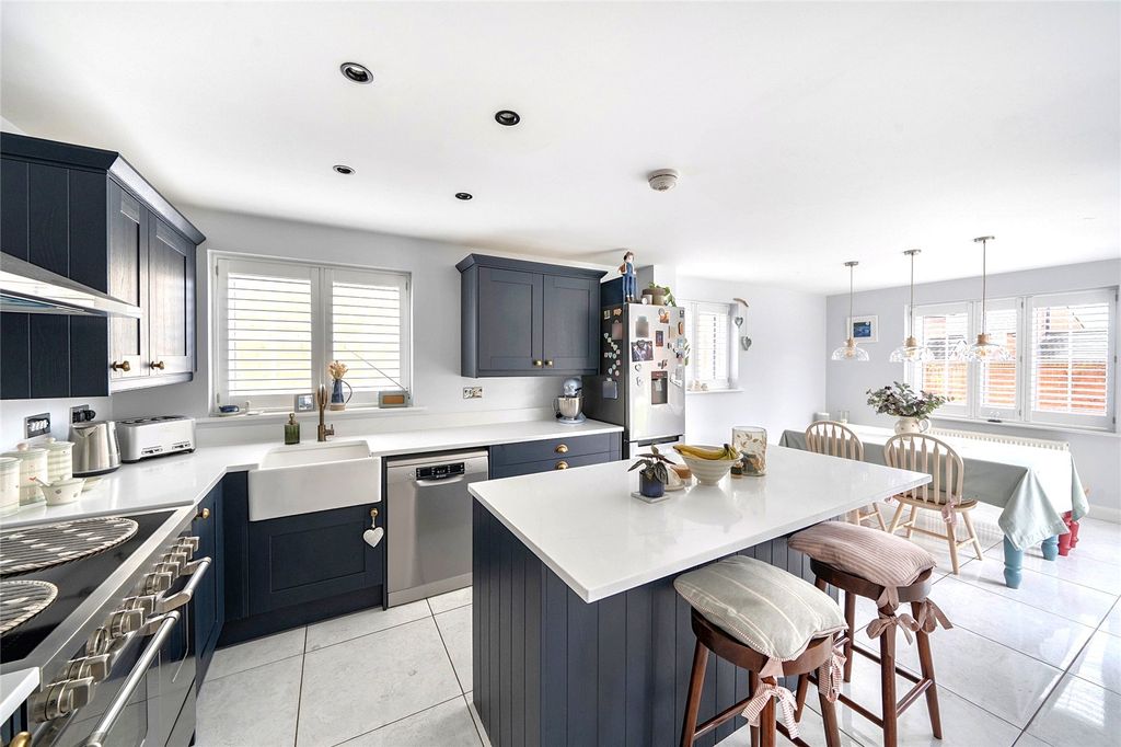 Property photo 3 of 24 Picture No. 05