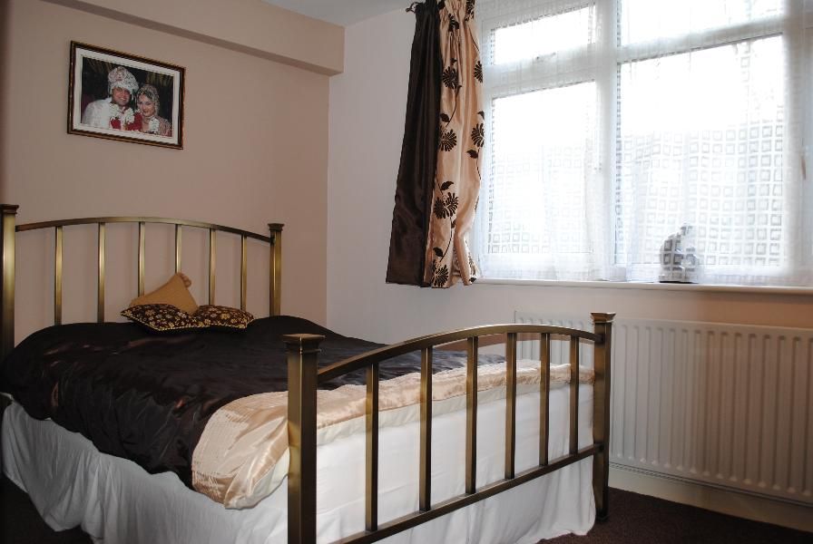 Property photo 2 of 4