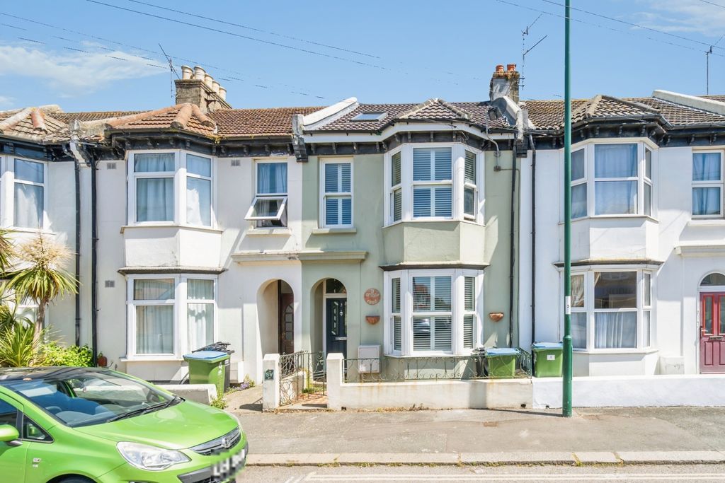 Property photo 1 of 17 Pbox-Img.Jpg