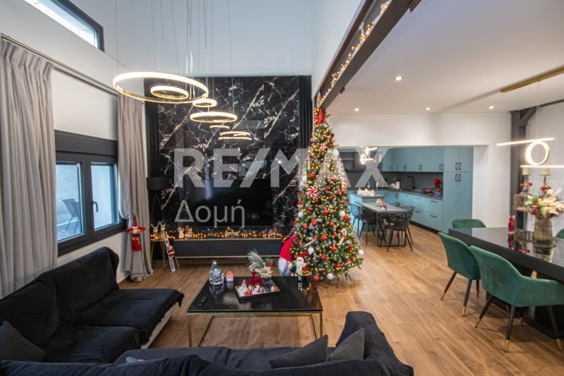 Property photo 1 of 37