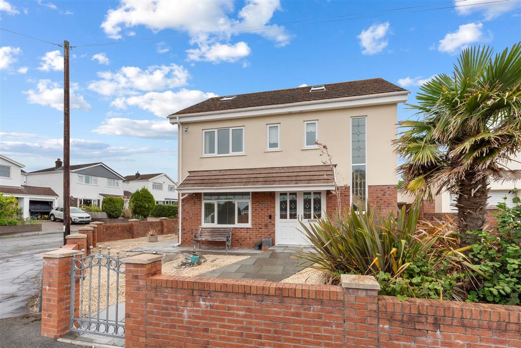 Property photo 1 of 26 External