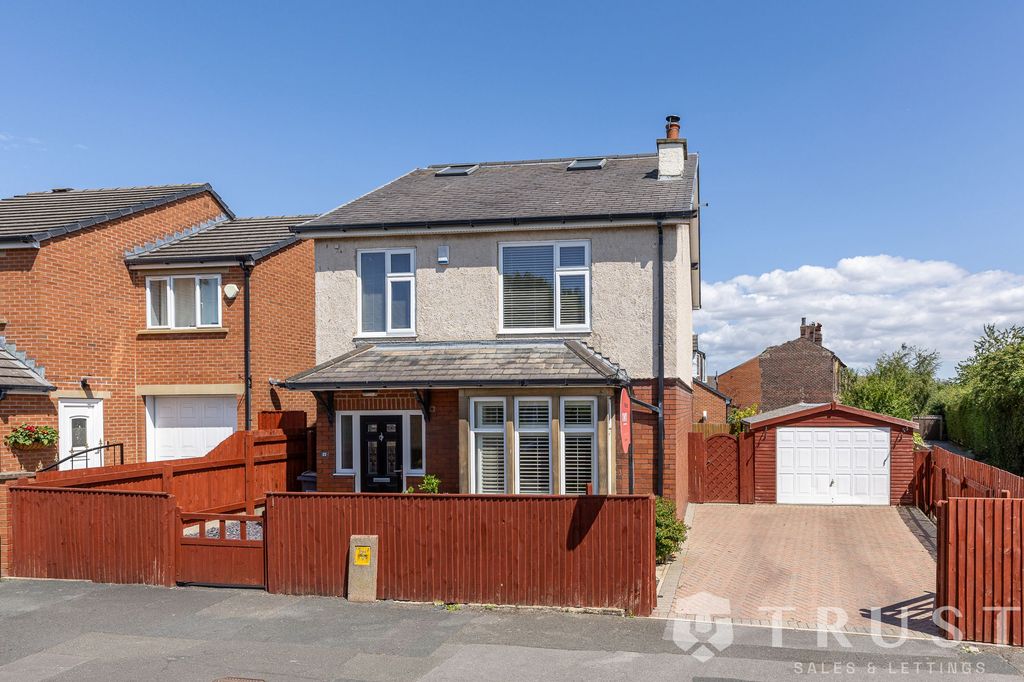 Property photo 1 of 54