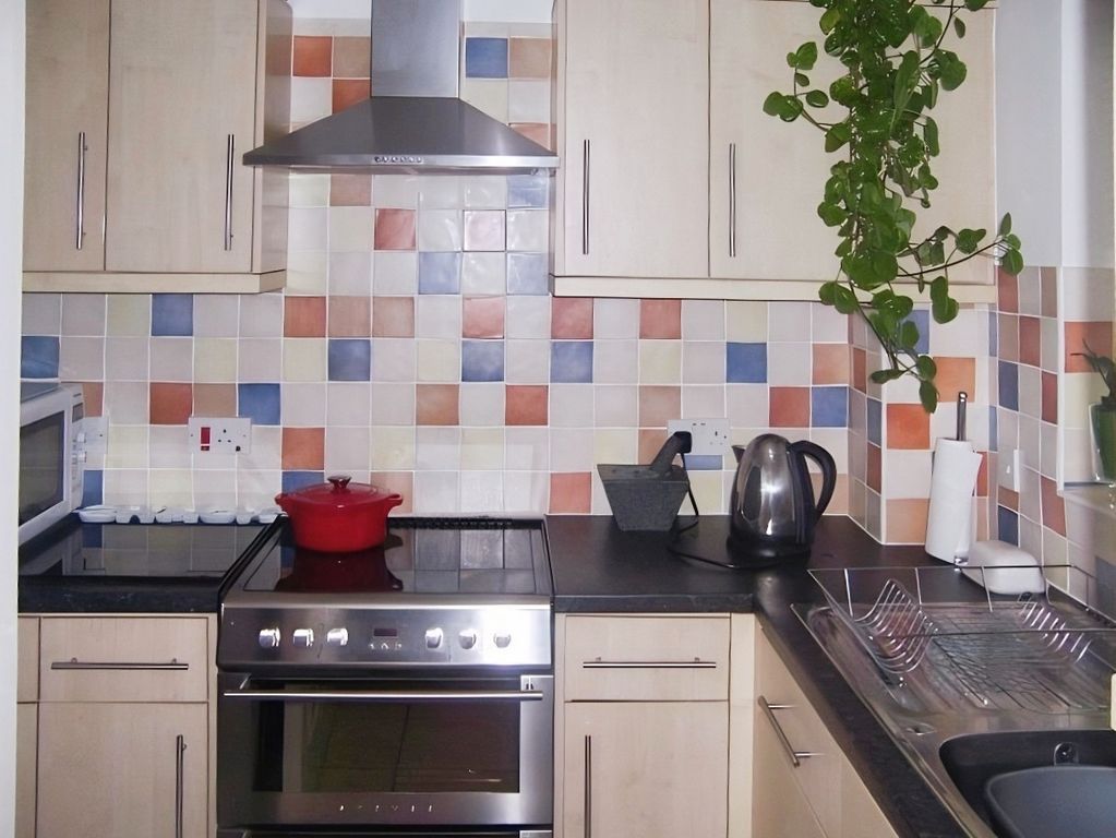 Property photo 3 of 5 Gallery