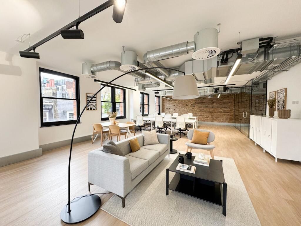 Property photo 3 of 11 Photo 1