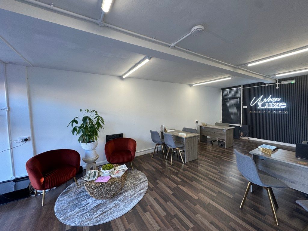 Property photo 2 of 6 Photo 16