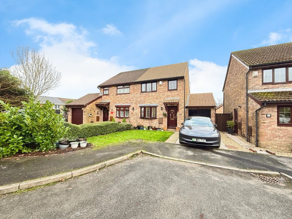 Property photo 1 of 26 4560371