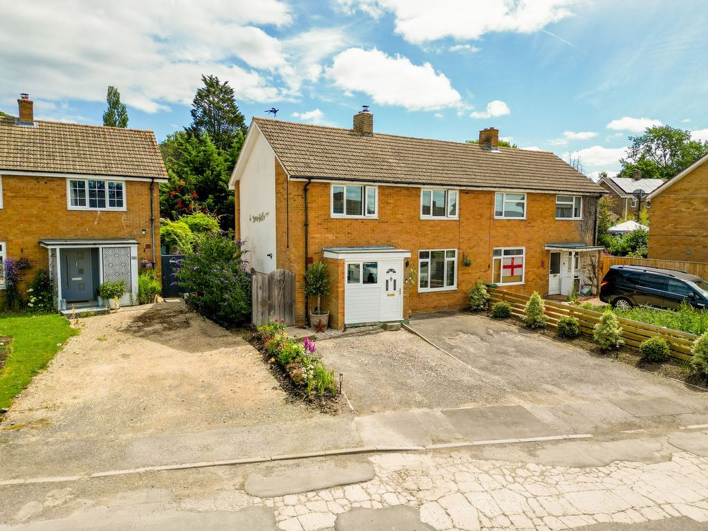 Property photo 1 of 18