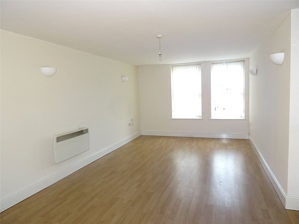 Property photo 3 of 7 Picture No. 19