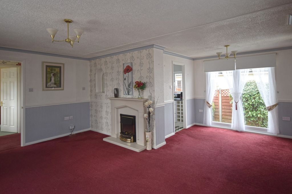 Property photo 3 of 20