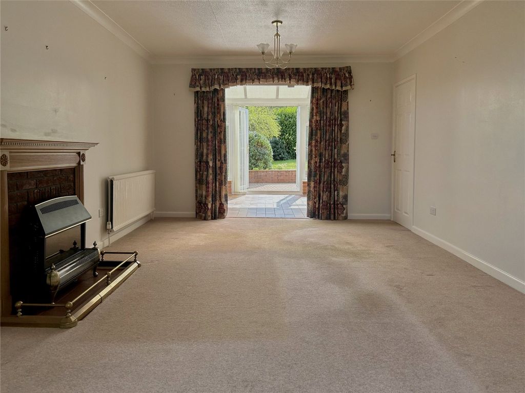 Property photo 2 of 23 Picture No. 07