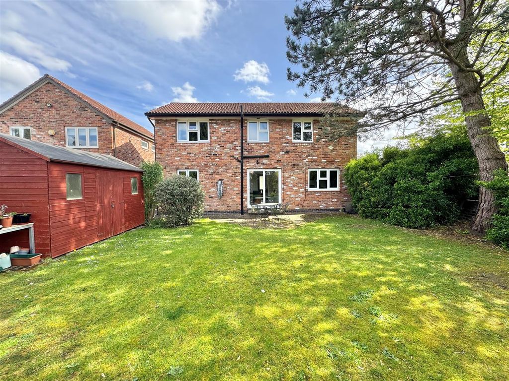 Property photo 3 of 18