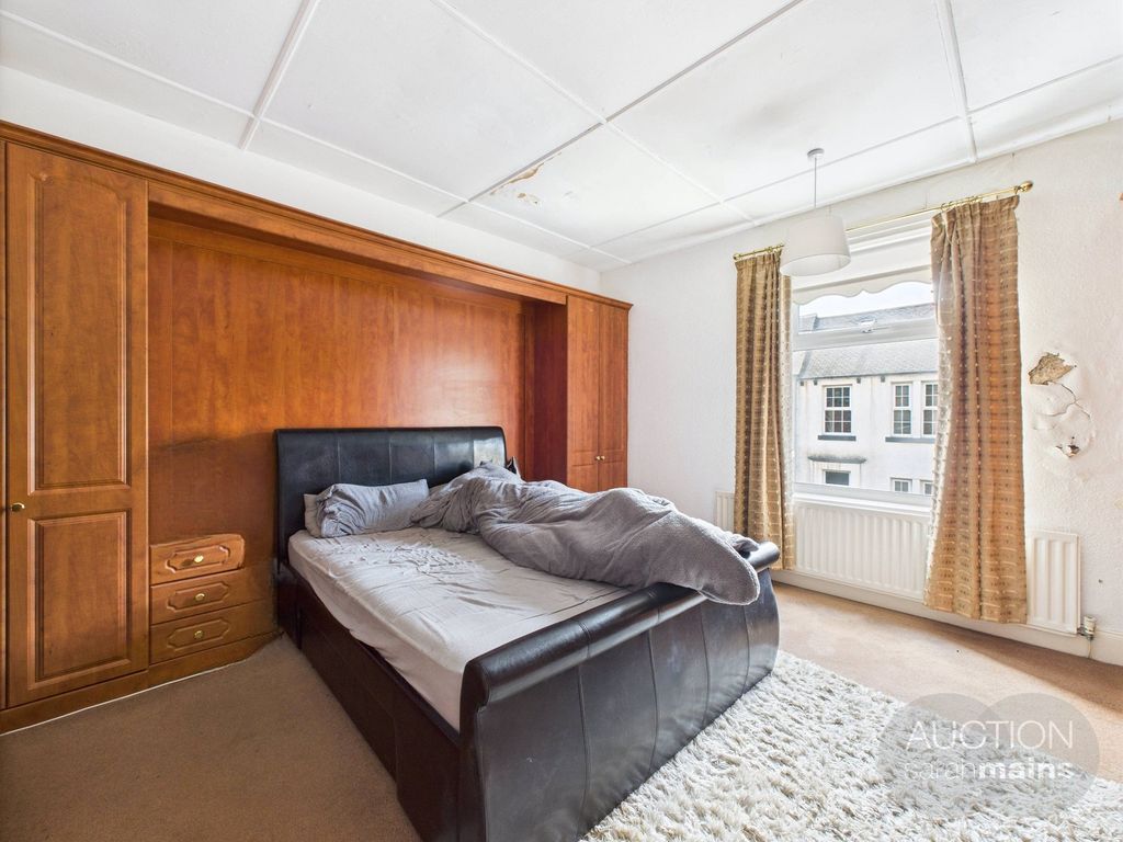 Property photo 3 of 12 Bedroom