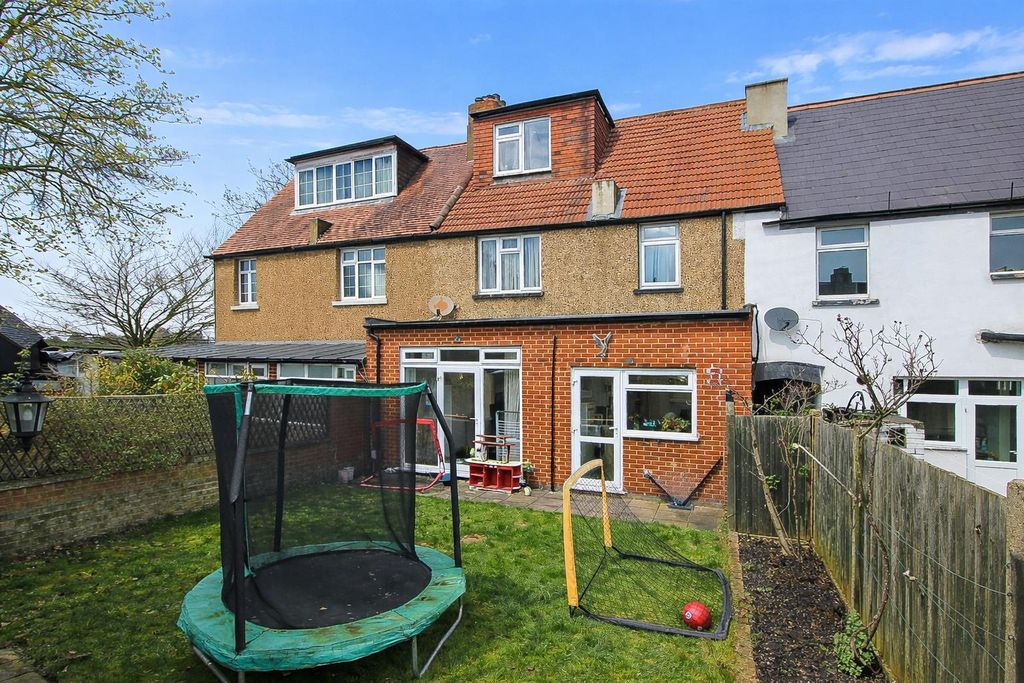 Property photo 1 of 21 Rear