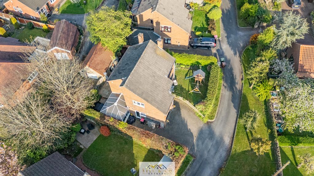 Property photo 2 of 29 Aerial 2