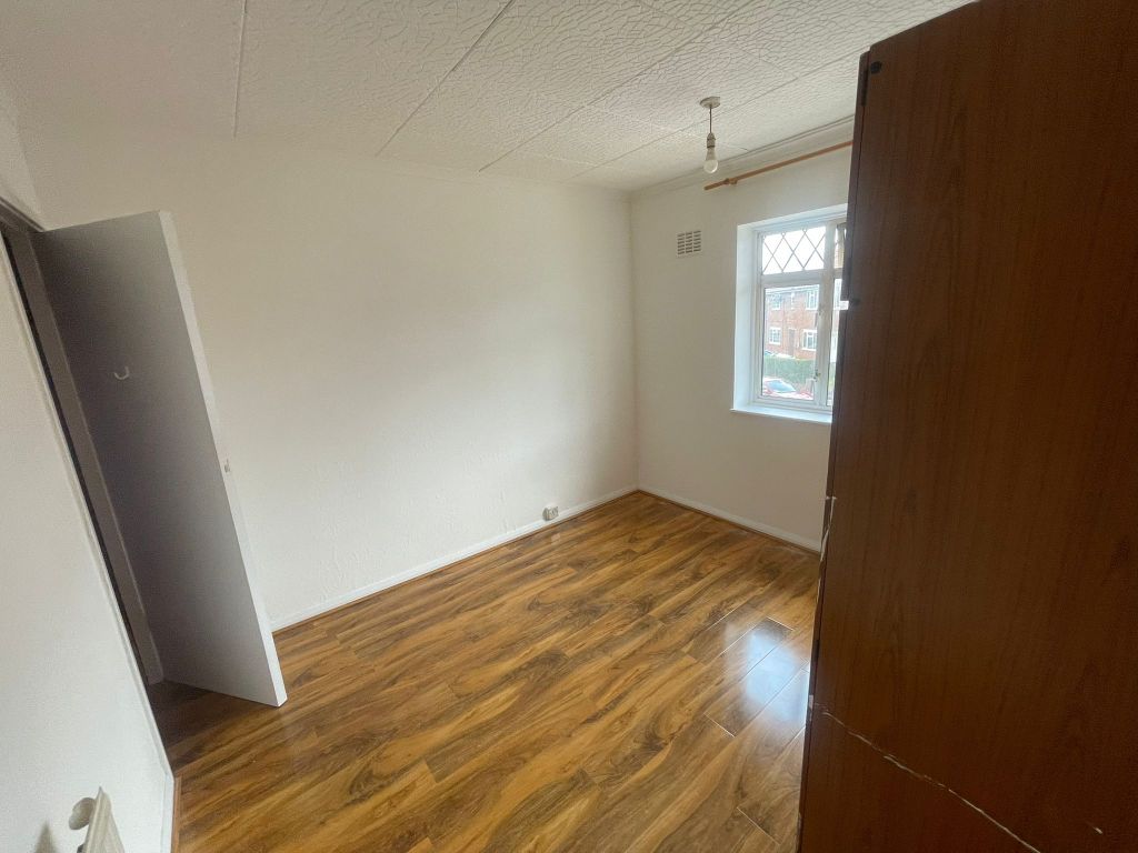 Property photo 3 of 4