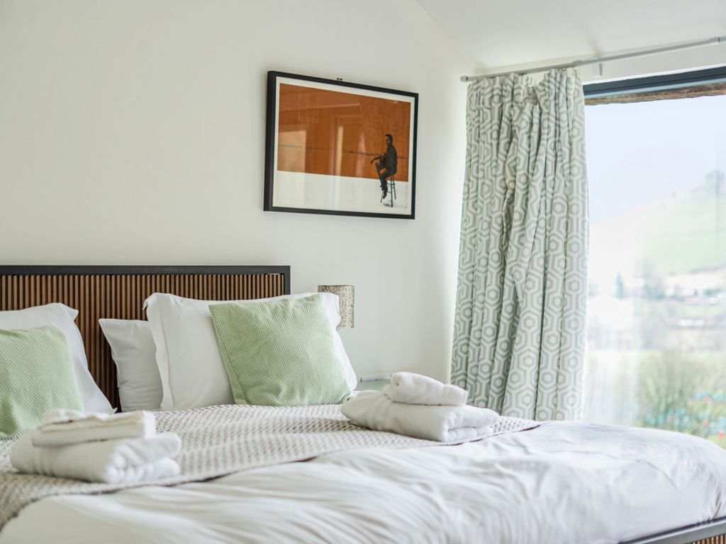 Additional image 10 of 6 bed barn conversion for saleHirnant SY10