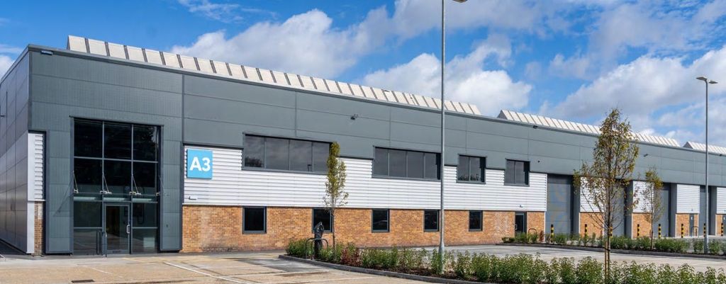 Property photo 1 of 8 Fleets Corner.Jpg