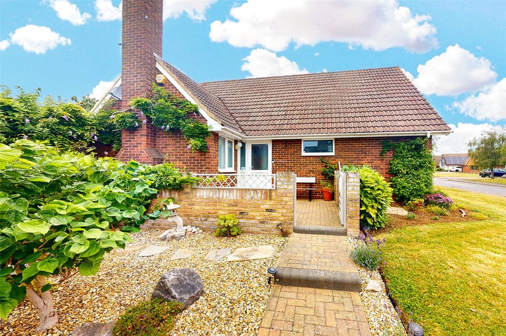 Property photo 2 of 29 Picture No. 26