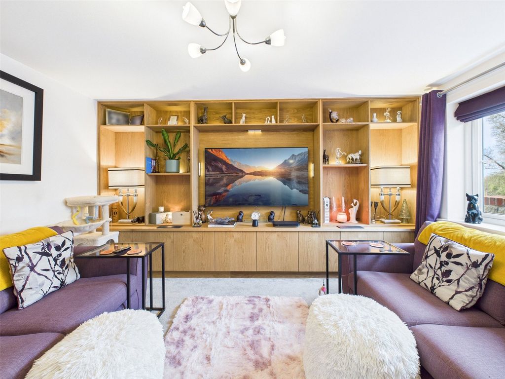 Property photo 3 of 20 Picture No. 03