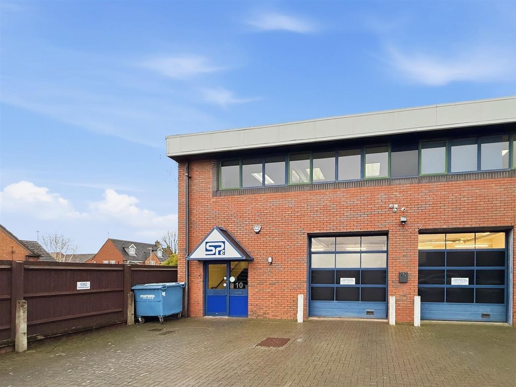 Property photo 1 of 19 Front 2.Jpg