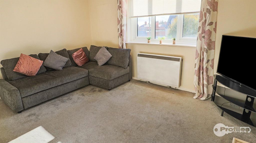 Property photo 3 of 9 Img_8270.Jpg