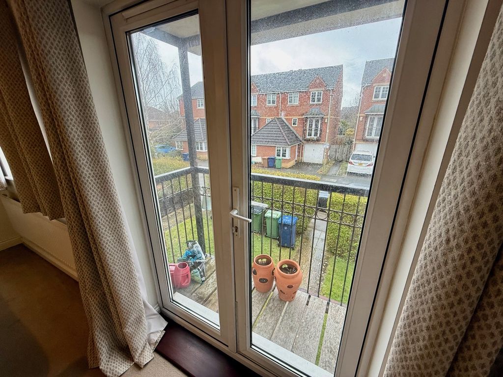 Property photo 3 of 3