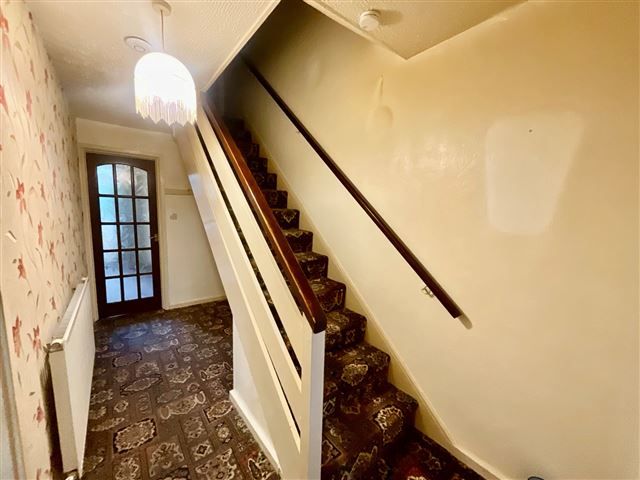 Property photo 2 of 21 Entrance Hallway