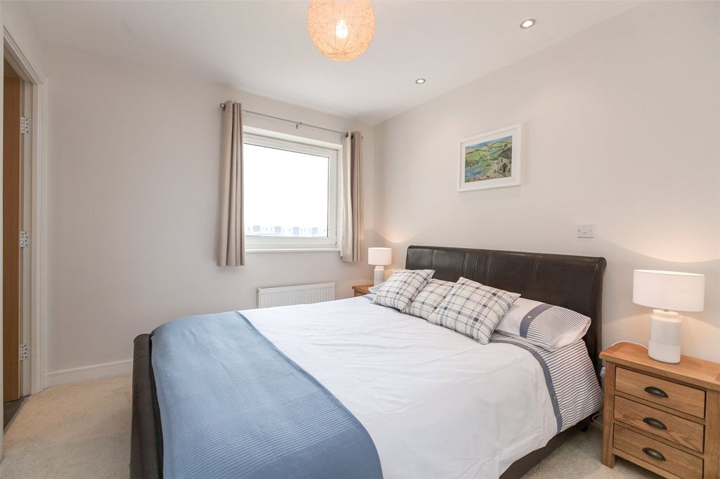 Property photo 2 of 14 Photo 2