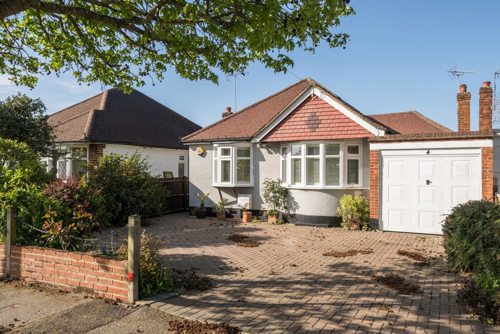 Property photo 1 of 17 1448835-2-69E8Fd4...
