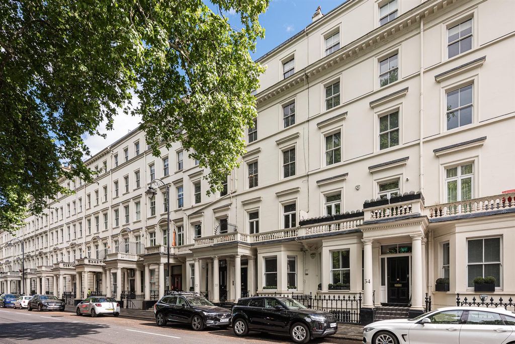 Property photo 1 of 13 Stanhope Gardens 4_33-7-2. Low Res.Jpg