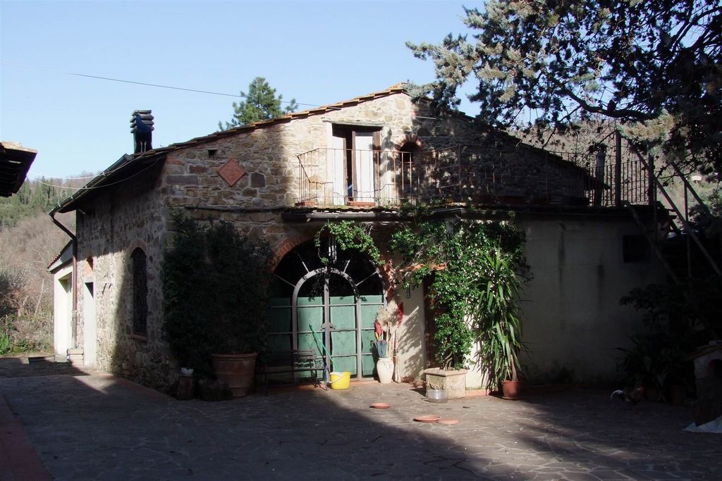 Property photo 1 of 30