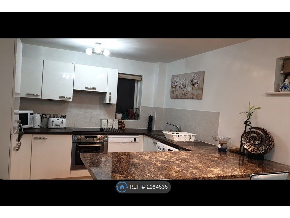 Property photo 2 of 10 Kitchen With Island