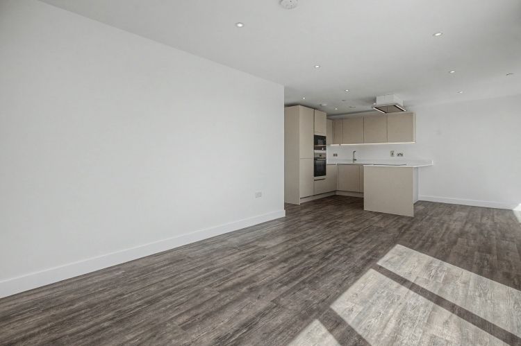 Property photo 3 of 11 330082
